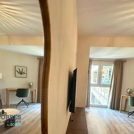 Dos Torres Varda Balcony & Private Parking Apartment *