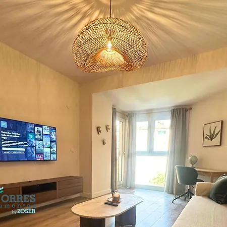 Apartment Dos Torres Varda Balcony & Private Parking *